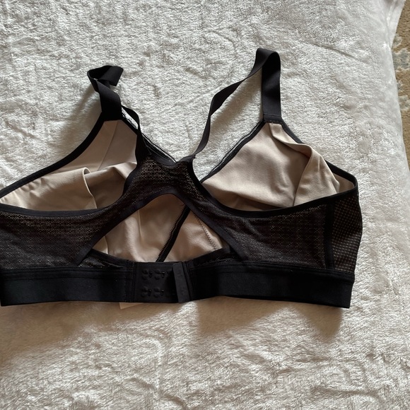 Lululemon Awake to Lace Bra - Picture 2 of 3